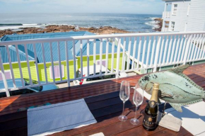 Гостиница Barefoot Lodge, Mossel Bay  Моссел-Бэй